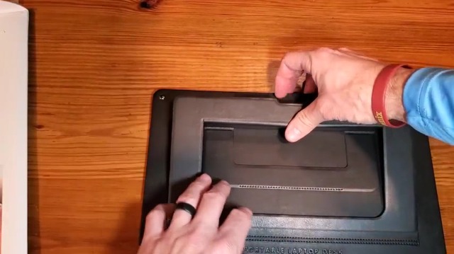 PUNCUBE ポータブルラップデスク Amazon.com: PUNCUBE Portable Lap Desk -Ultra Slim&Compact Laptop